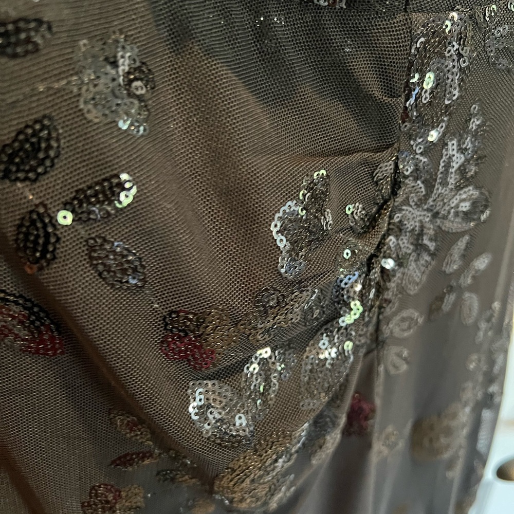 Black Flower Detail Prom Dress